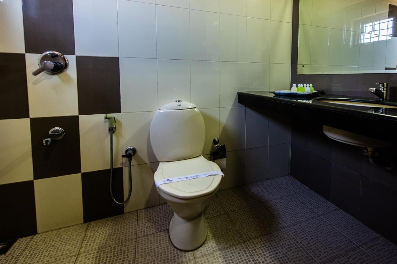 Kallada Hotels And Resorts Thrissur 외부 사진