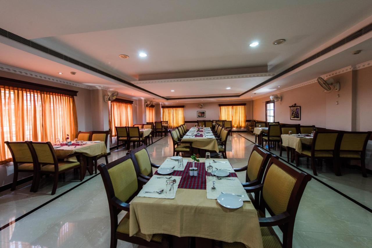 Kallada Hotels And Resorts Thrissur 외부 사진